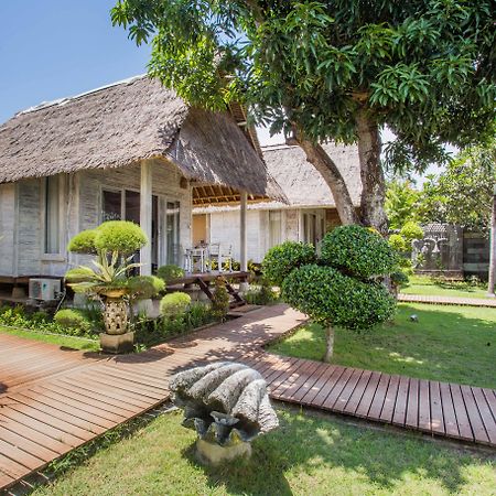 Bay Shore Huts Lembongan Exterior foto