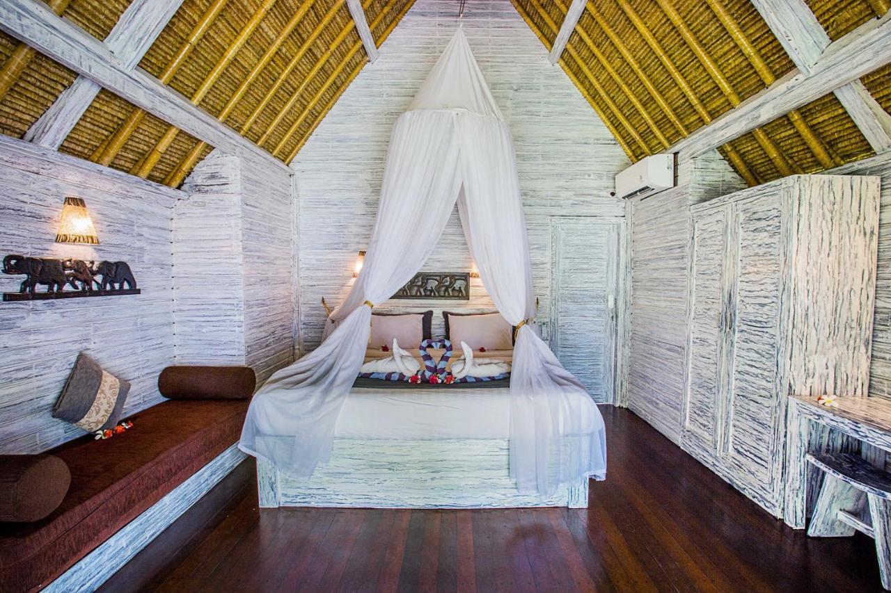 Bay Shore Huts Lembongan Exterior foto
